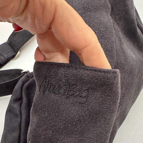 Ameribag Relax Your Back Stylish Black Microsuede Sling Bag BP9393F - Picture 9 of 15